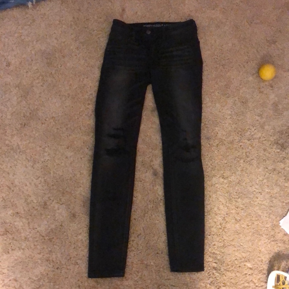 black american eagle skinny jeans